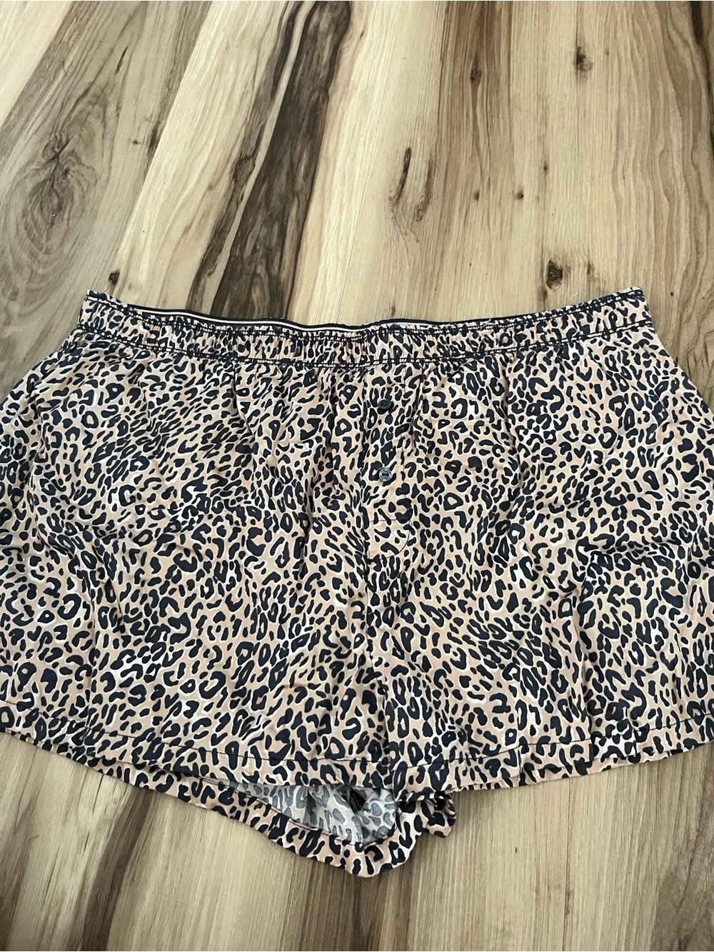 VS Pink cozy logo Sleep shorts  size Large leopard
